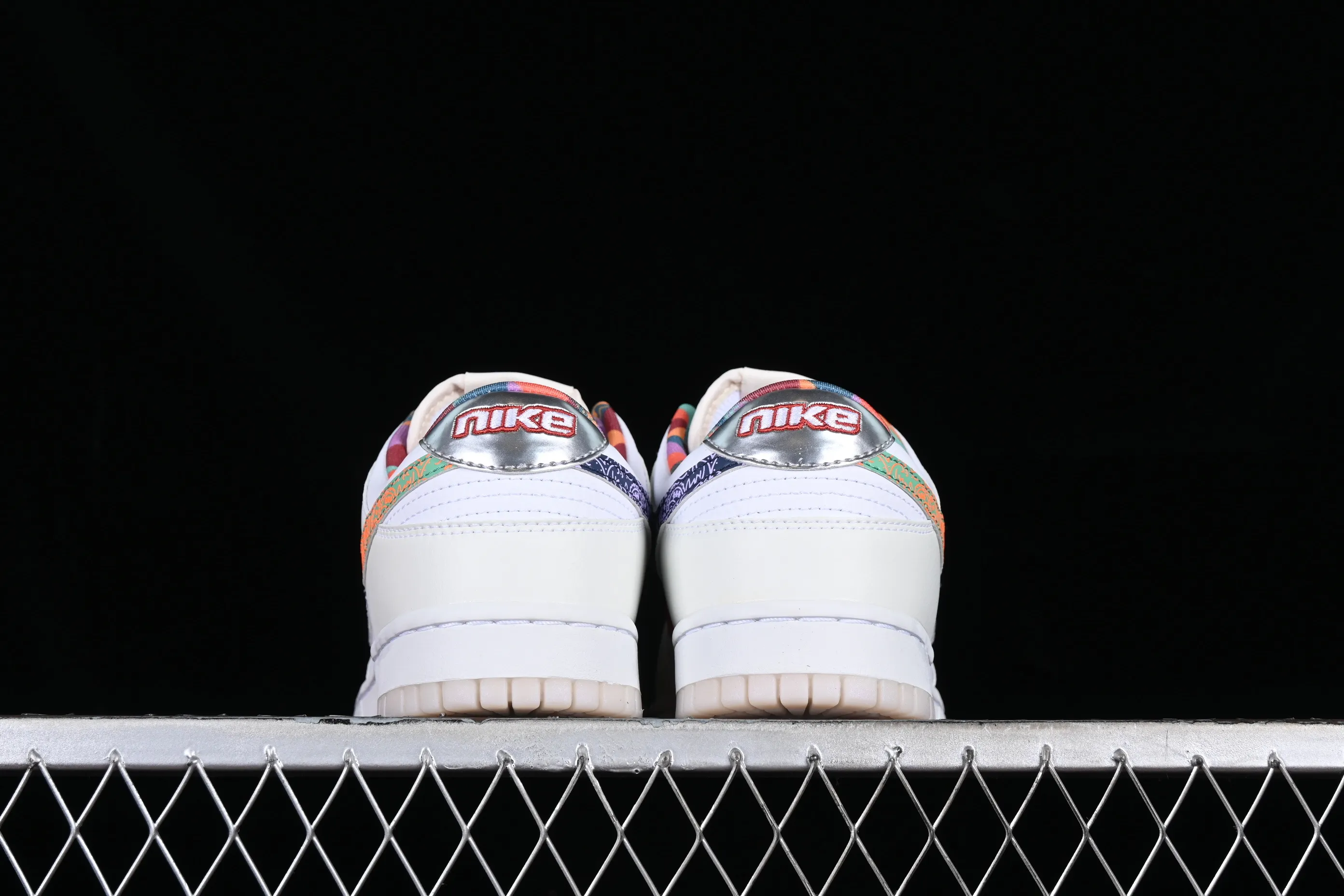 All Categories Nk SB Dunk Series Nk SB Dunk Low Low-top Shoes Nk Dunk Low "Paisley" New Cashew Flower SB Low-top Casual Sports Skateboard Shoes FN8913-141